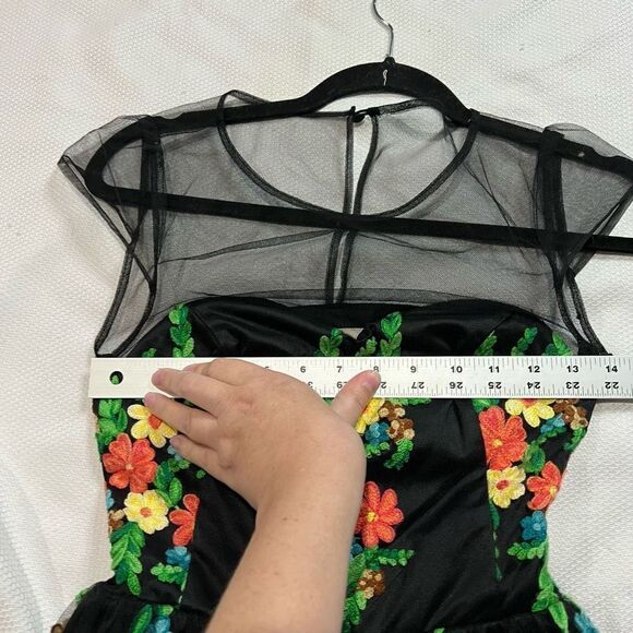 ModCloth Black‎ Bright Garden Floral Sheer Mesh Shoulders Dress - Picture 9 of 10